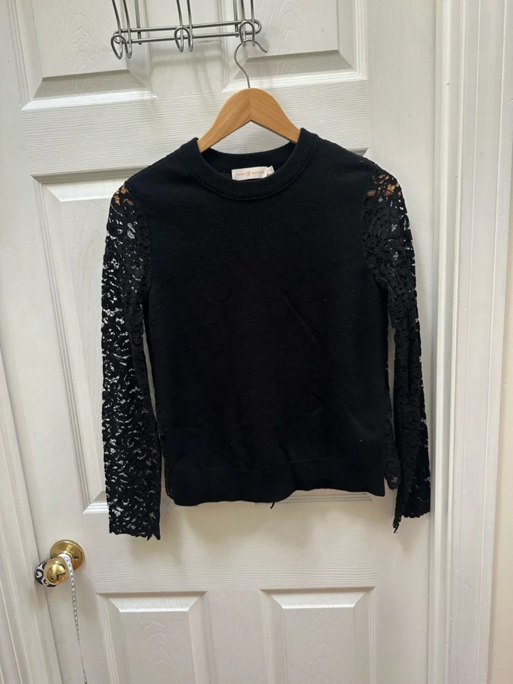 Tory Burch Women's Black Lace Long Sleeve Sweater xs
